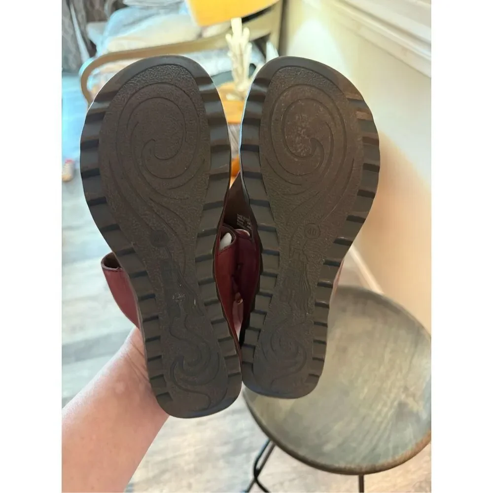 Dansko Priya Tooled Leather Sandals in Wine sz 50 or US 9 EUC